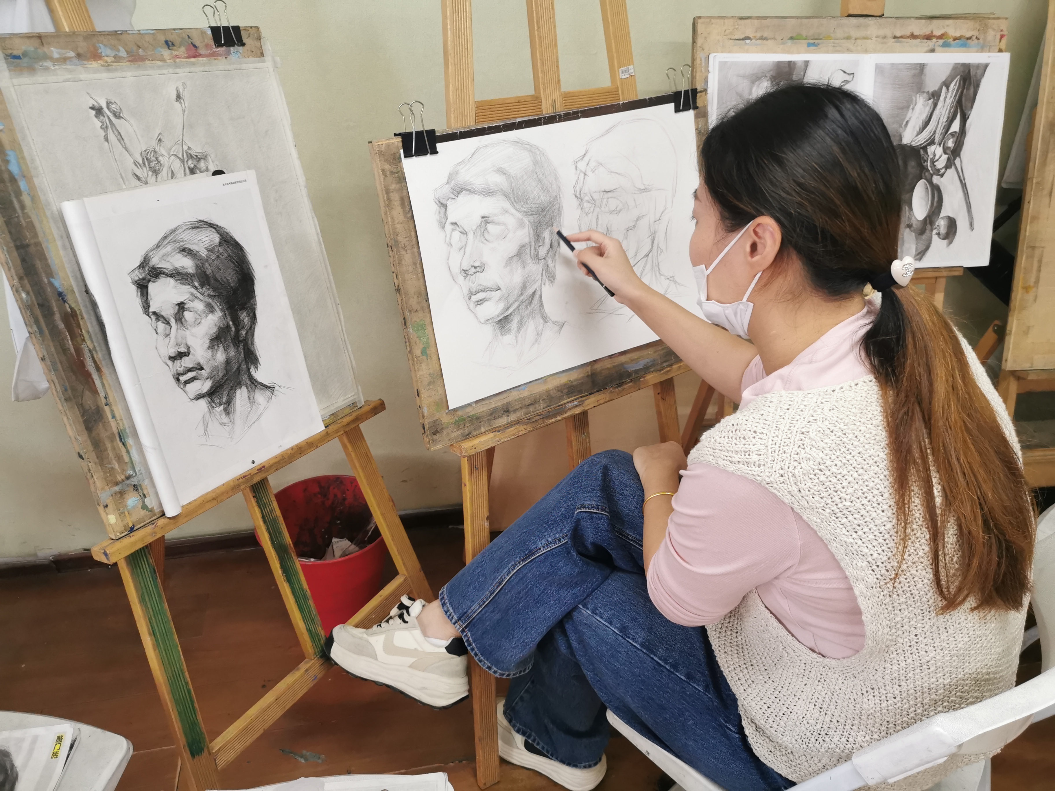 方圆画室课程转让